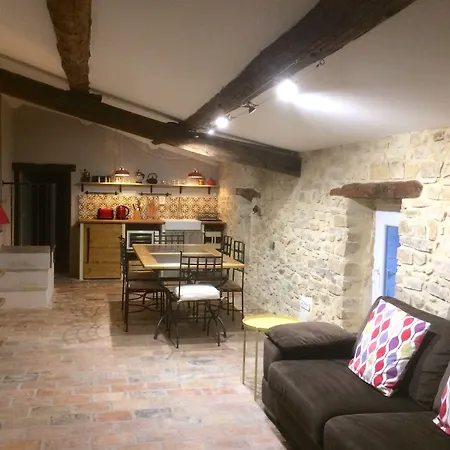 L'autre Maison 4* Saint-Jean-de-Ceyrargues