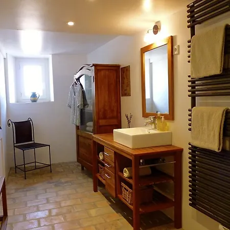 洛特梅森住宿加早餐旅馆 4* Saint-Jean-de-Ceyrargues