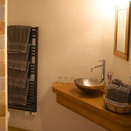 Bed & Breakfast L'autre Maison 3*